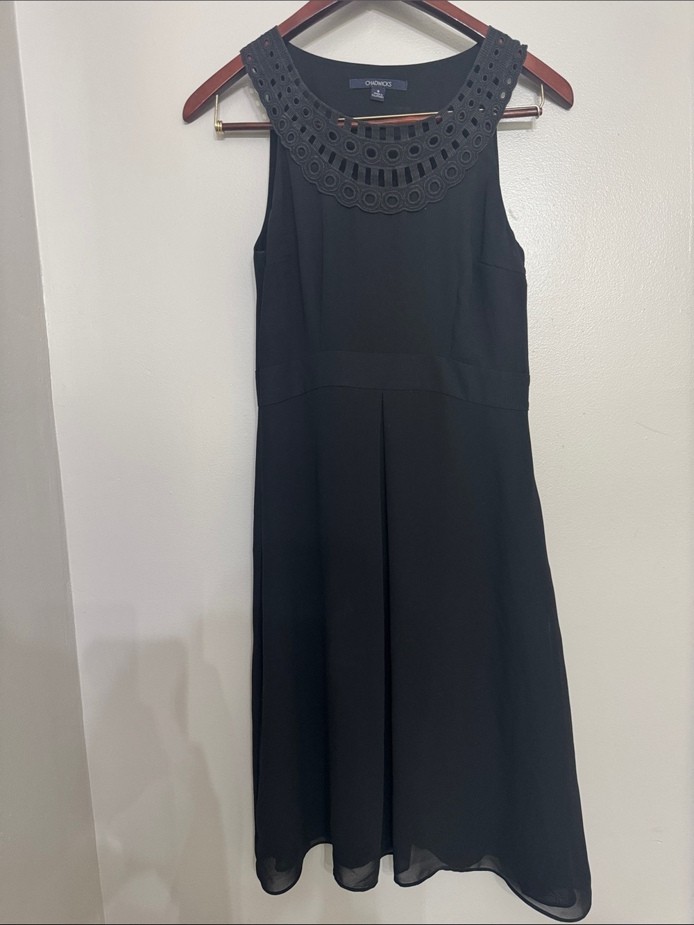 Chadwicks Black Sleeveless Midi Dress with Crochet Yoke